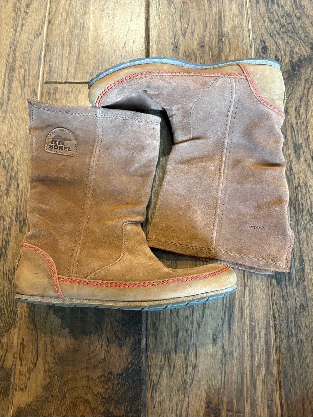 Sorel Brown Suede Pull-On Winter Boots with Red Stitching